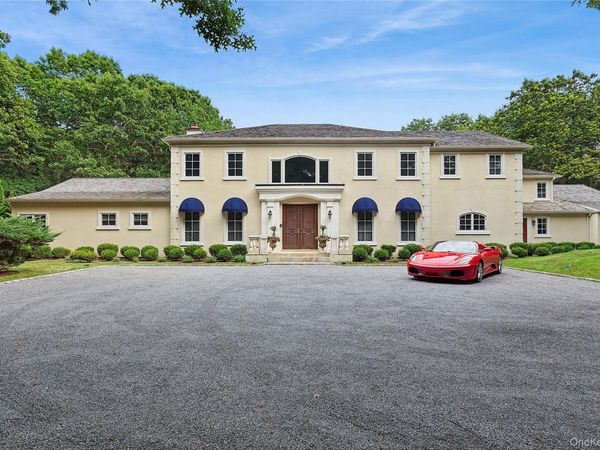 1 Terrys Trail, East Hampton, NY 11937