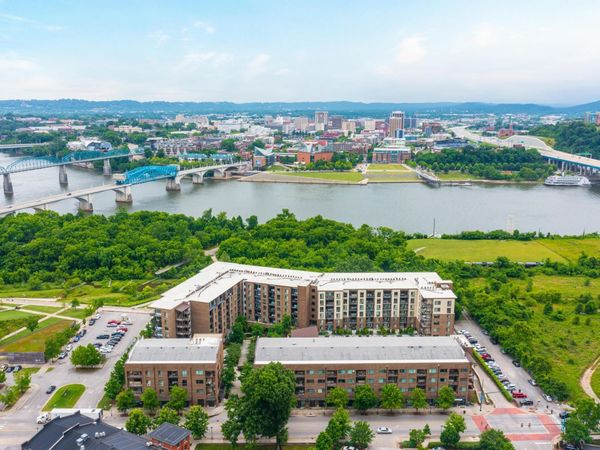 200 Manufacturers Road, Chattanooga, TN 37405