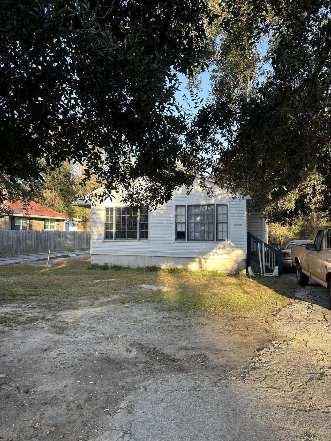 3044 Maybank Highway  Photo 6