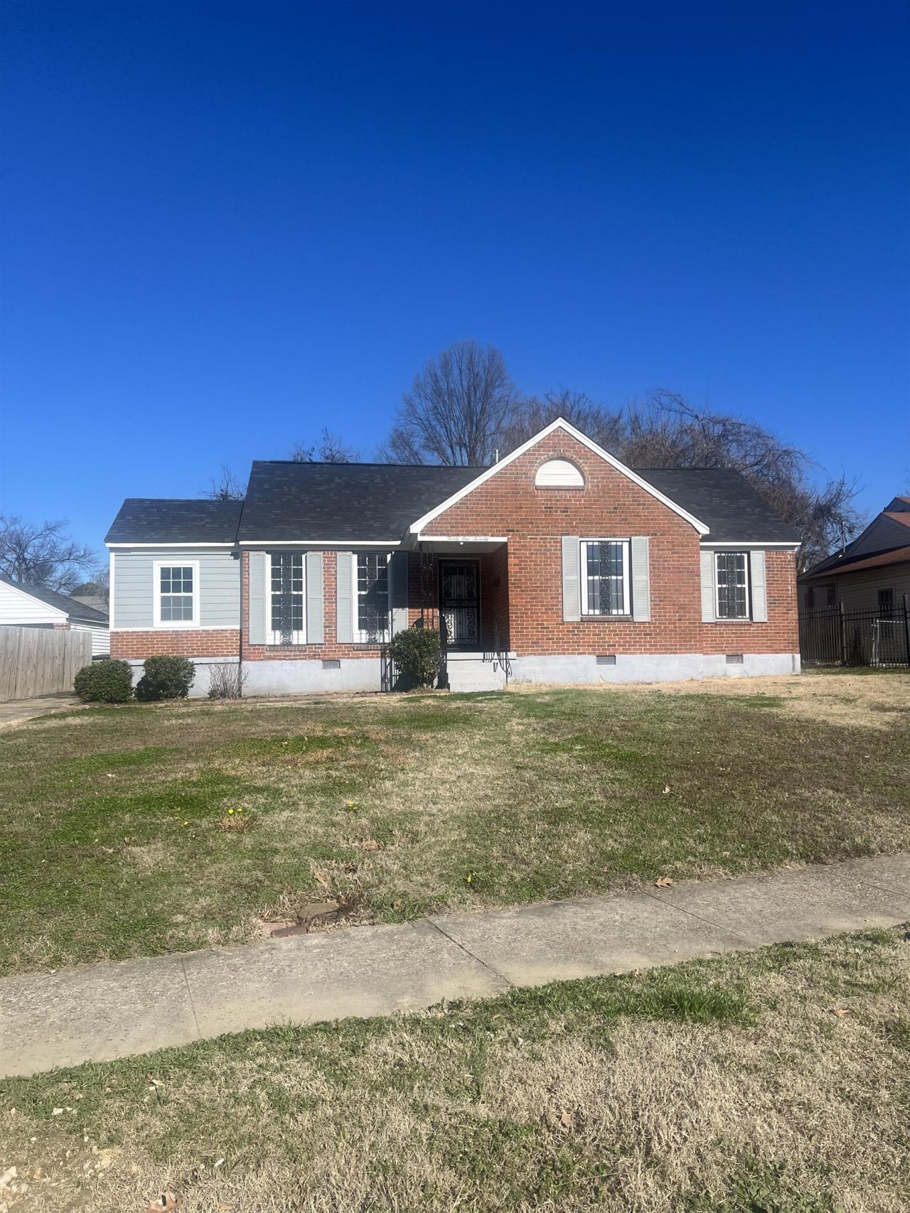 2170 Vollintine Ave, Memphis, TN 38108 Main Photo