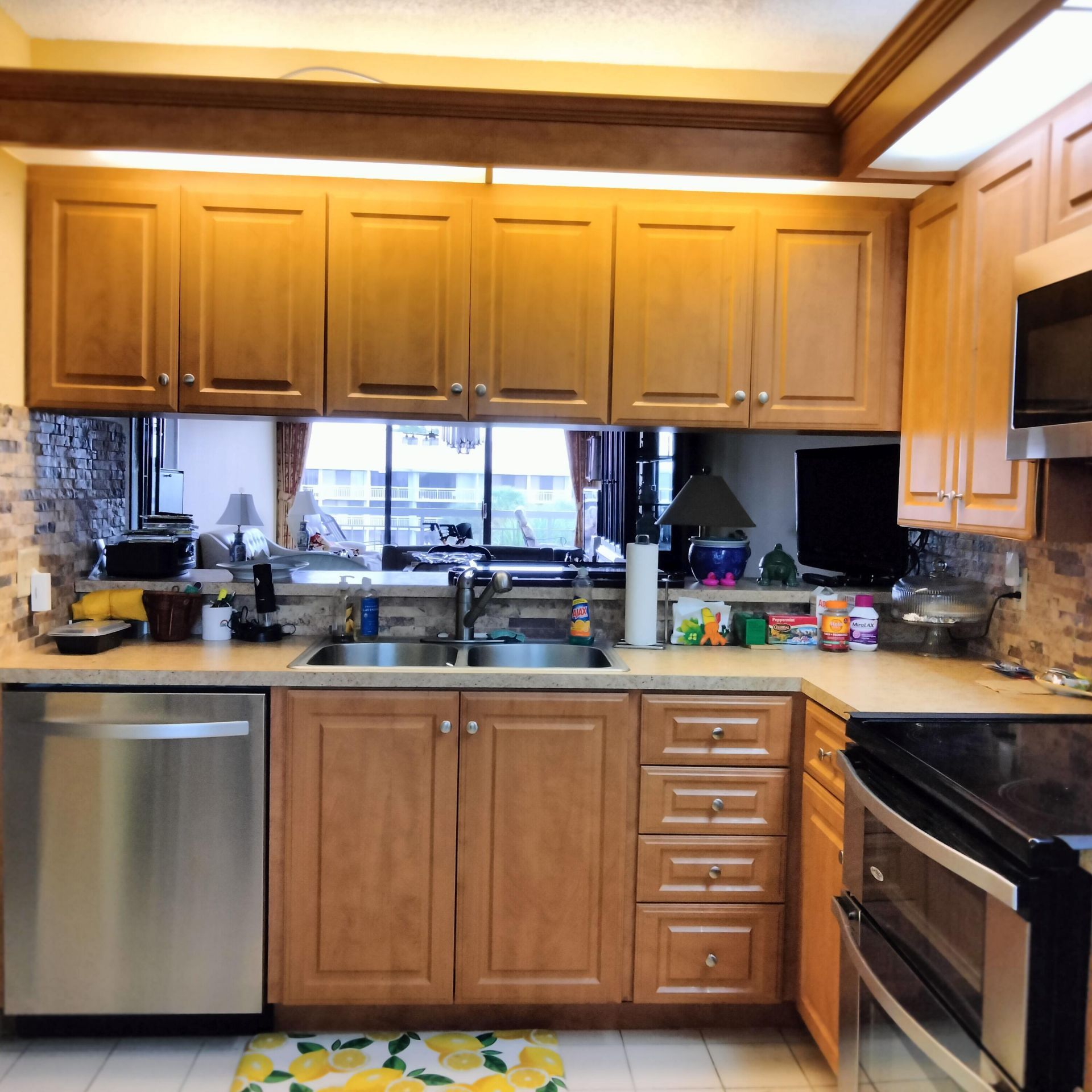 2561 Village Boulevard, Unit 405, West Palm Beach, FL 33409 Photo