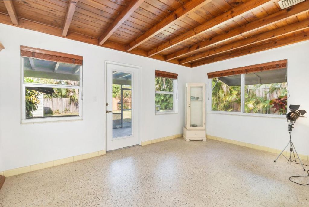 729 Flamingo Drive, West Palm Beach, FL 33401 Photo