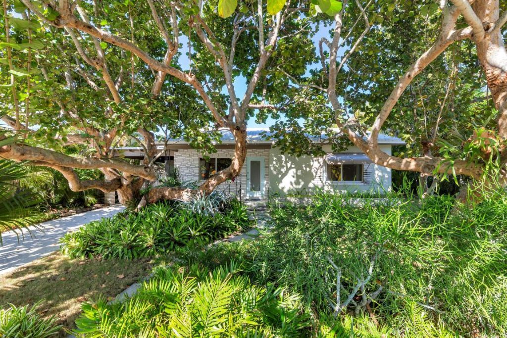 729 Flamingo Drive, West Palm Beach, FL 33401 Photo