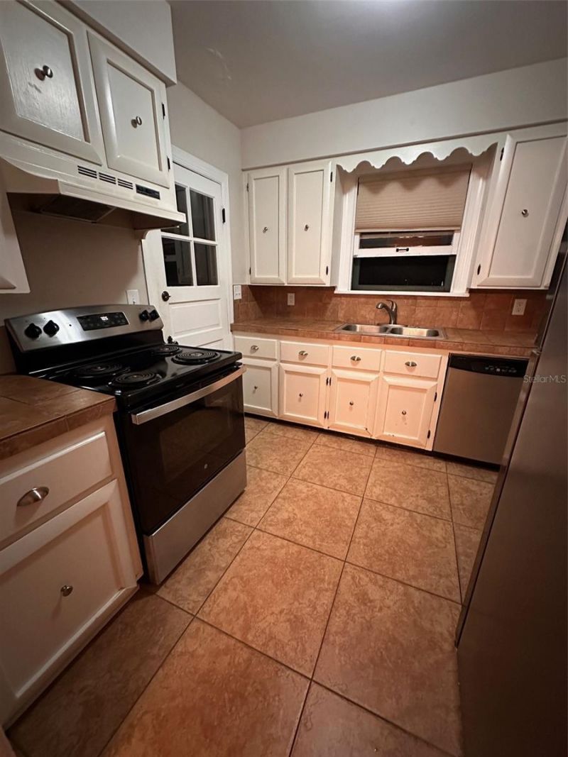 4101 4th Street S, Saint Petersburg, FL 33705 Photo