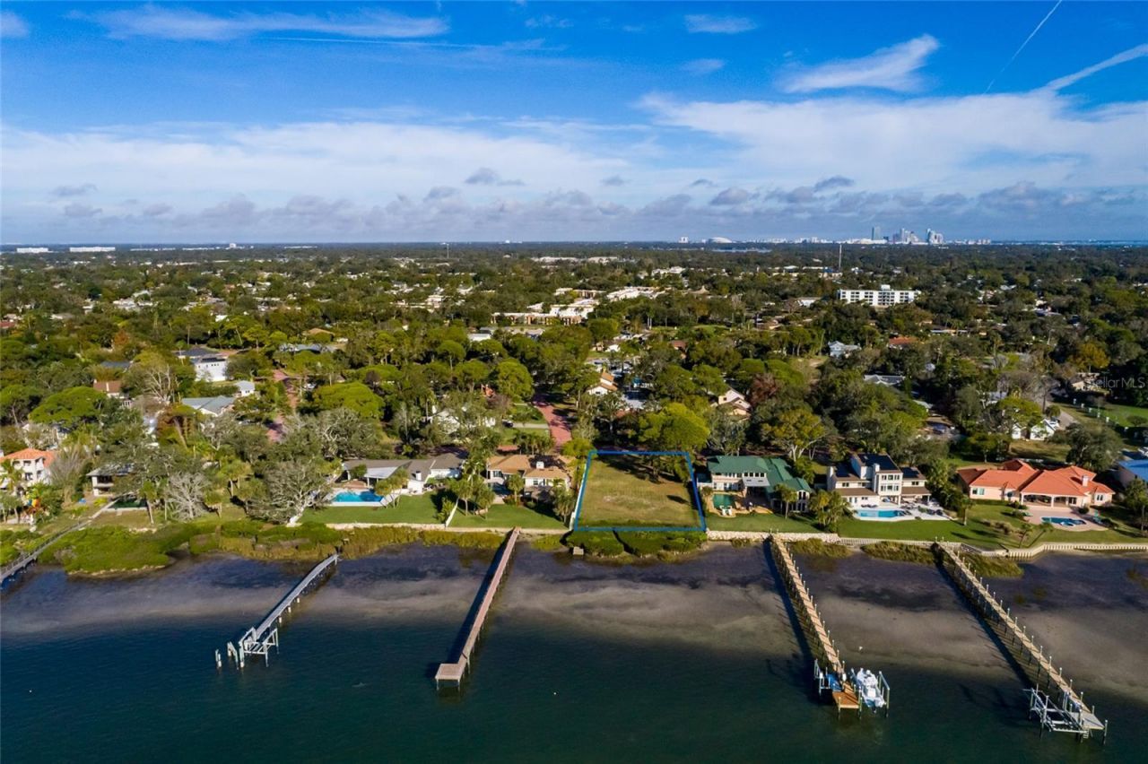 Friendly Way S, Saint Petersburg, FL 33705 Photo