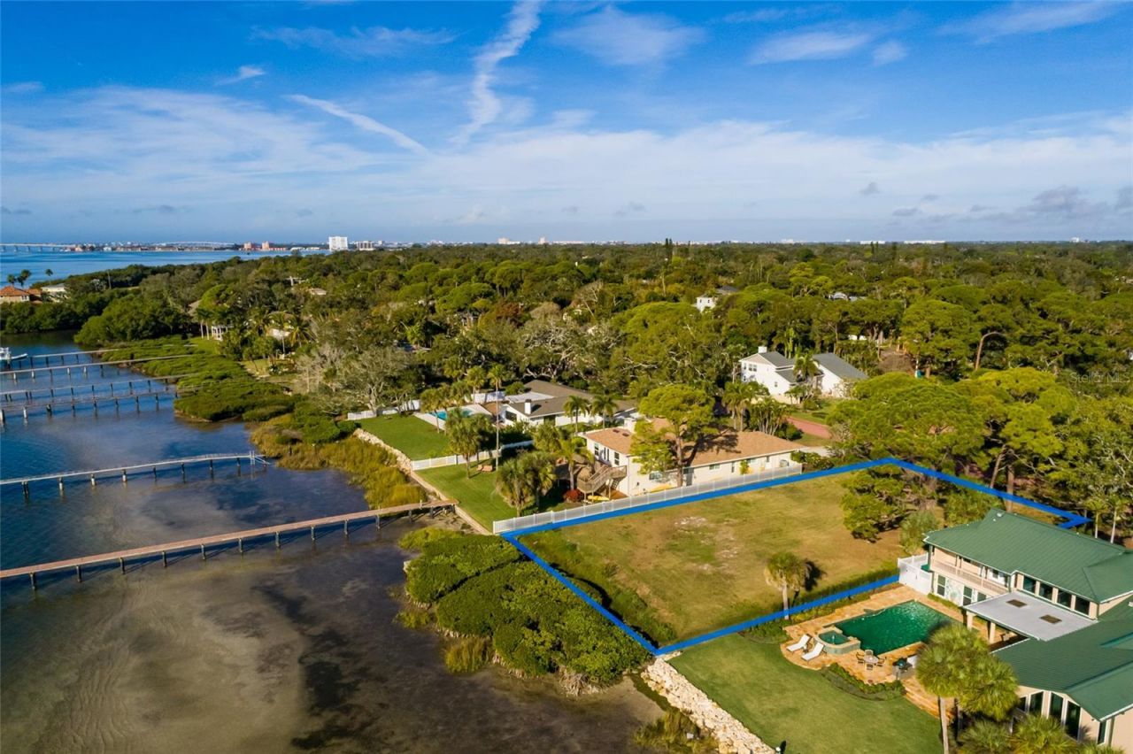 Friendly Way S, Saint Petersburg, FL 33705 Photo