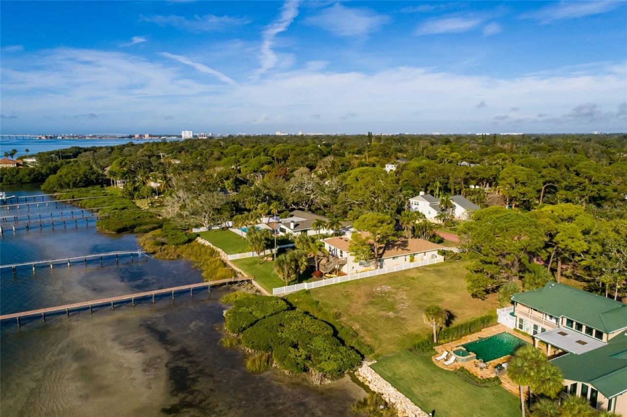 Friendly Way S, Saint Petersburg, FL 33705 Photo