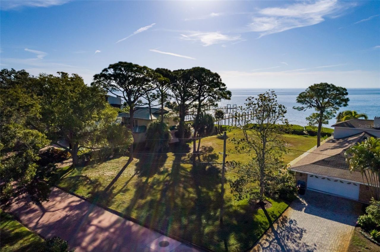 Friendly Way S, Saint Petersburg, FL 33705 Photo