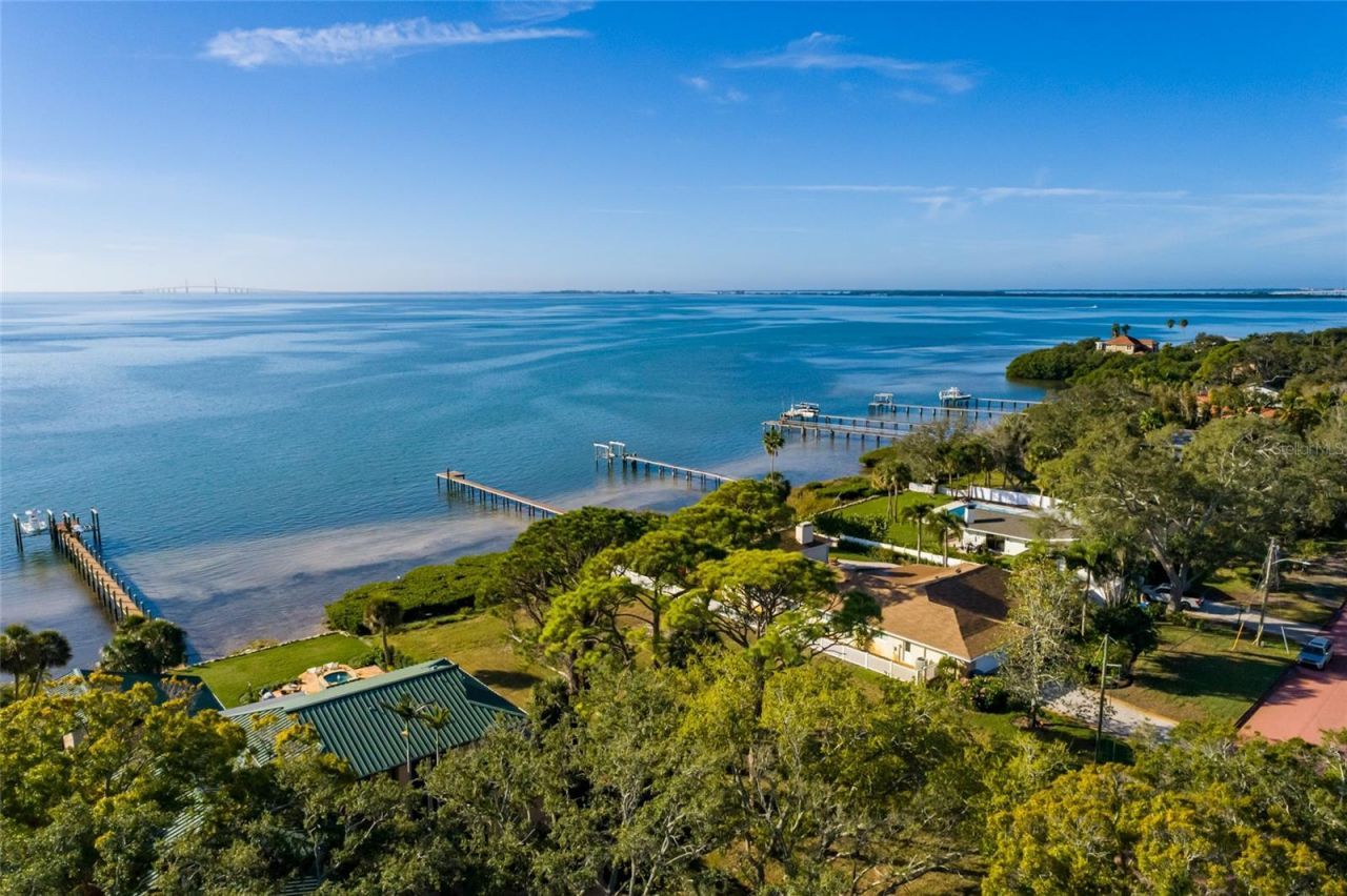 Friendly Way S, Saint Petersburg, FL 33705 Photo