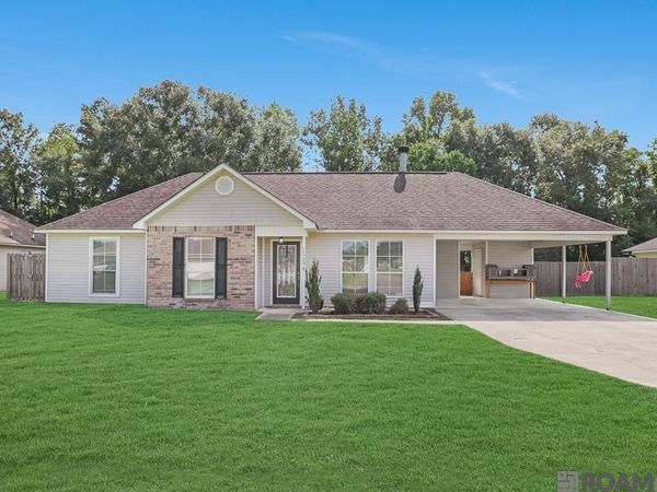 15290 E Henderson Dr, Prairieville, LA 70769