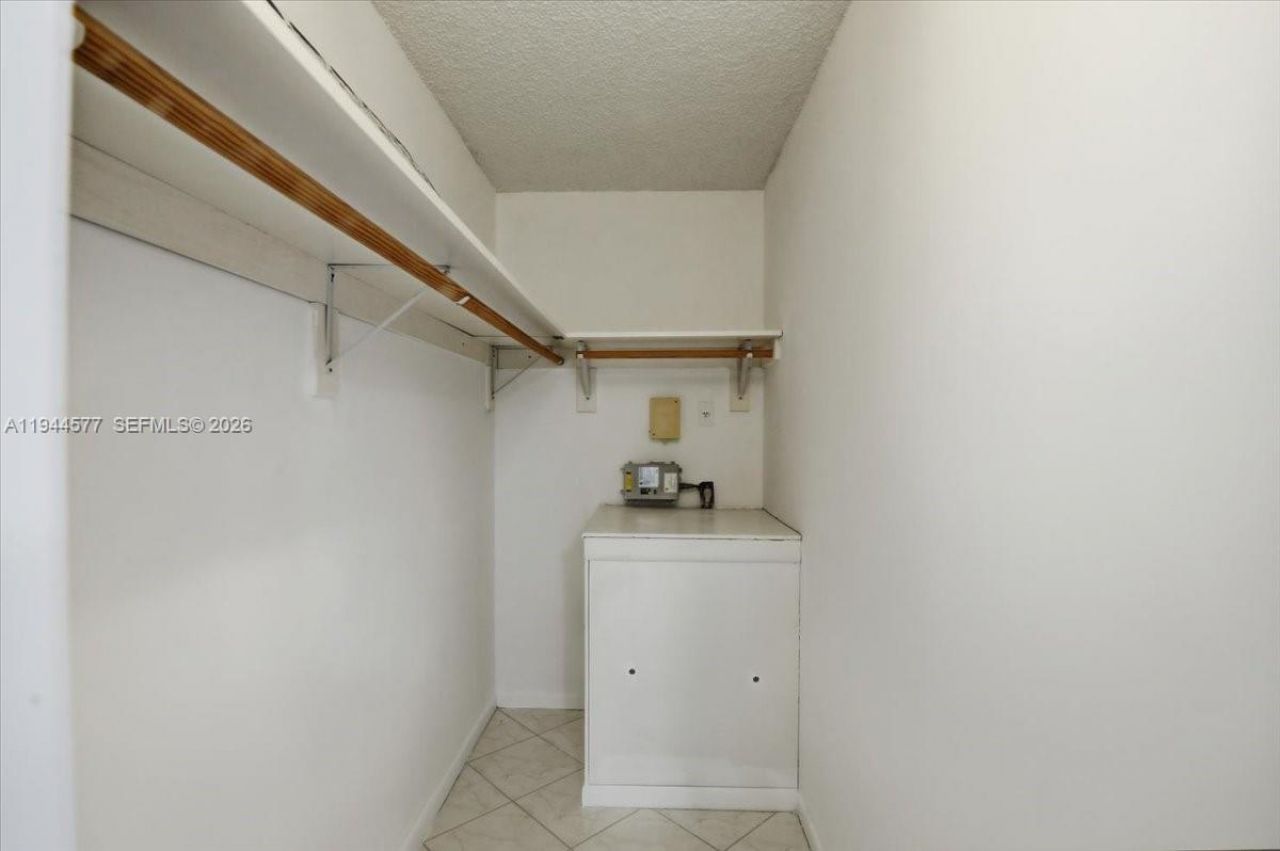 13350 SW 1st St, Unit 205P, Pembroke Pines, FL 33027 Photo