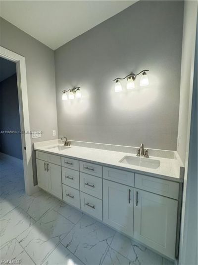 426 Mercedes Ct, Lehigh Acres, FL 33972 Photo