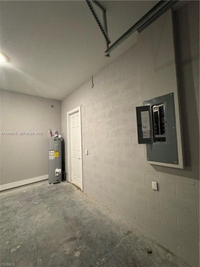 426 Mercedes Ct, Lehigh Acres, FL 33972 Photo