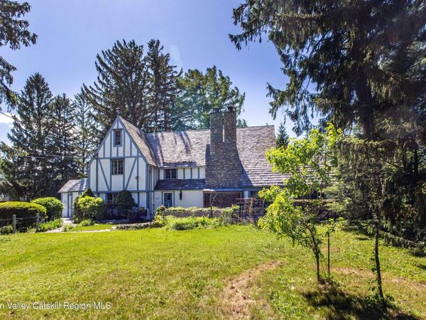2 Malden Ave Avenue, Saugerties, NY 12477