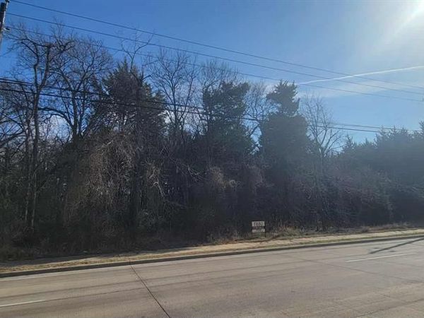 1602 N Houston School Road, Lancaster, TX 75134