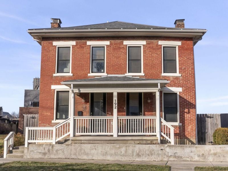 192 E 2nd Avenue, Columbus, OH 43201 Photo 1