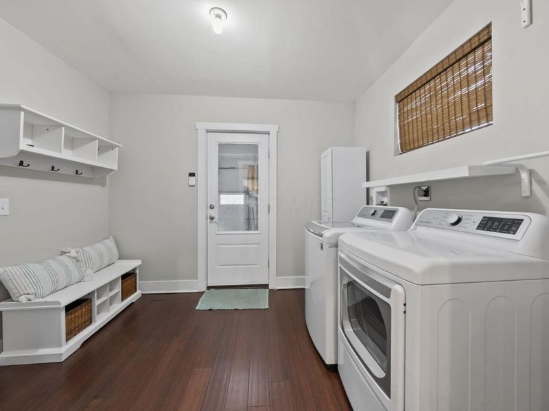 192 E 2nd Avenue, Columbus, OH 43201 Photo 17