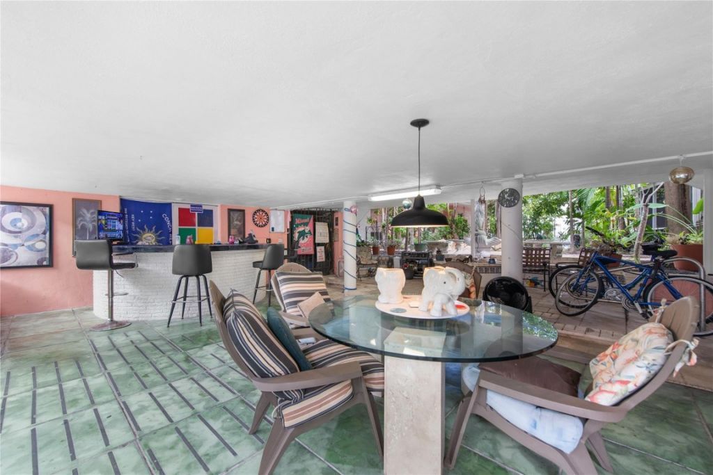 525 Antioch Avenue, Fort Lauderdale, FL 33304 Photo