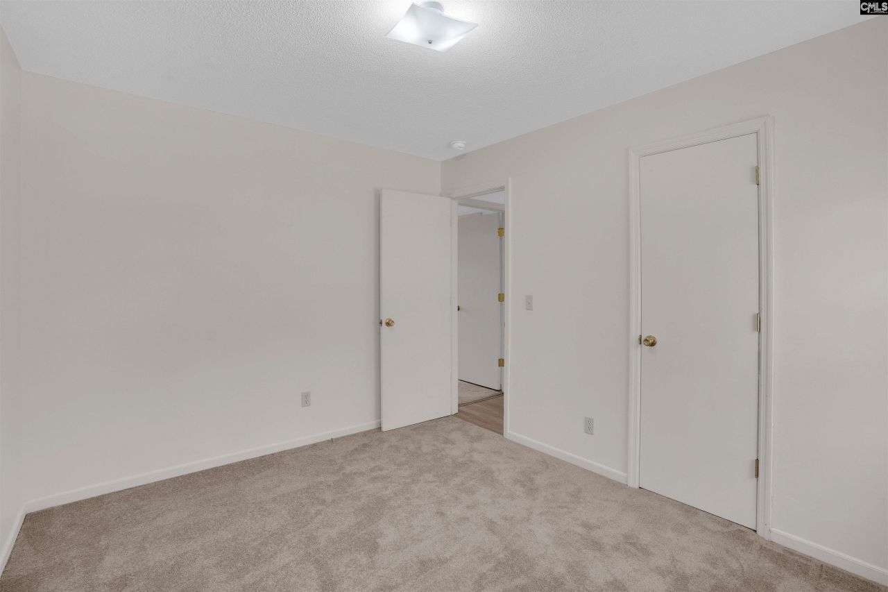 324 Gatlin Drive Photo 13