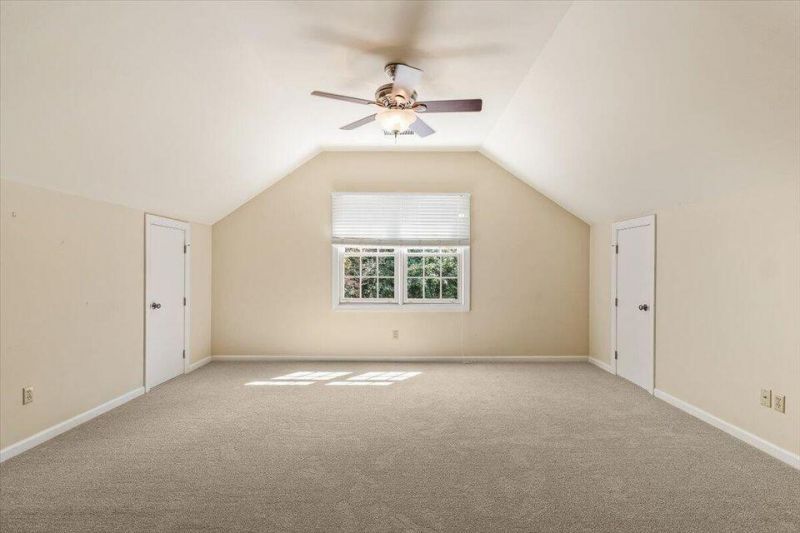 117 Drayton Drive Photo 14