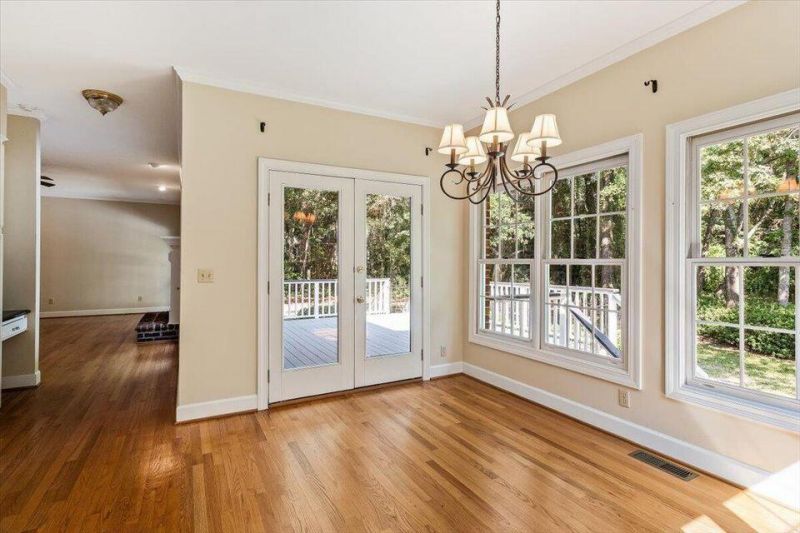 117 Drayton Drive Photo 5