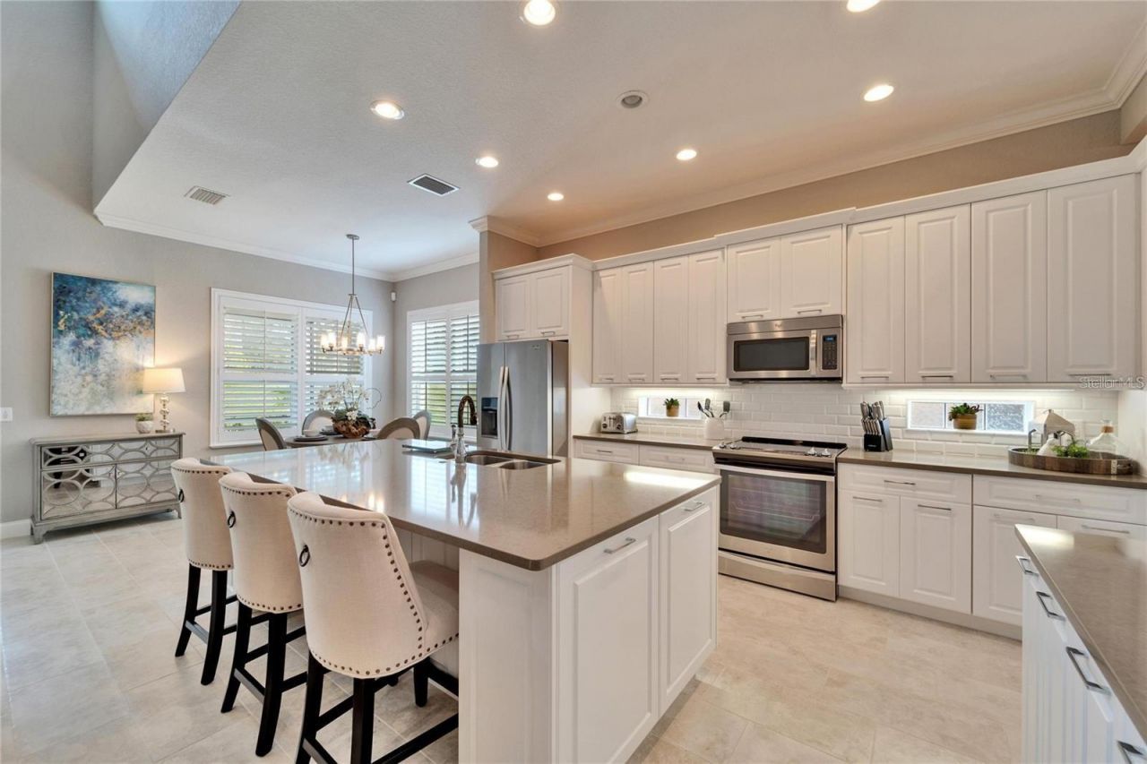 1711 Laurel Glen Place, Lakeland, FL 33803 Photo