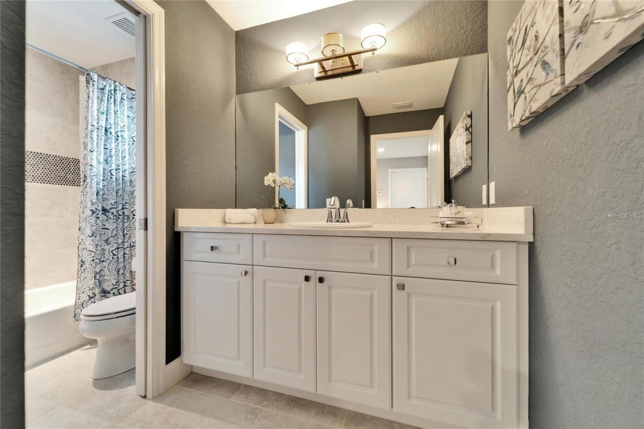 1711 Laurel Glen Place, Lakeland, FL 33803 Photo