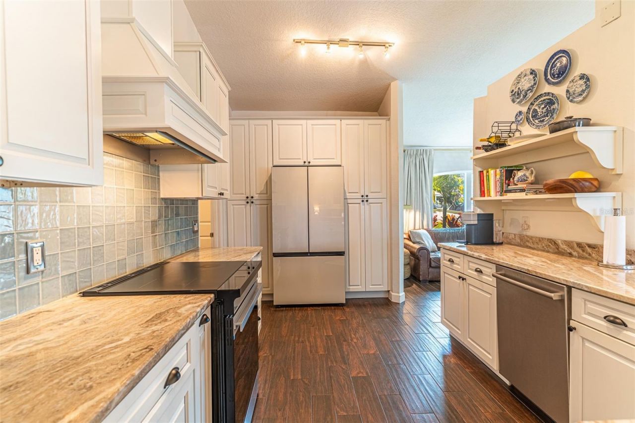 2336 W Cannon Terrace Nw, Winter Haven, FL 33881 Photo