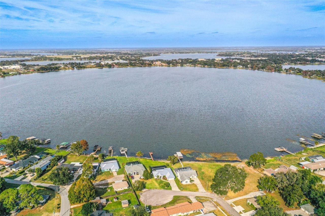 2336 W Cannon Terrace Nw, Winter Haven, FL 33881 Photo