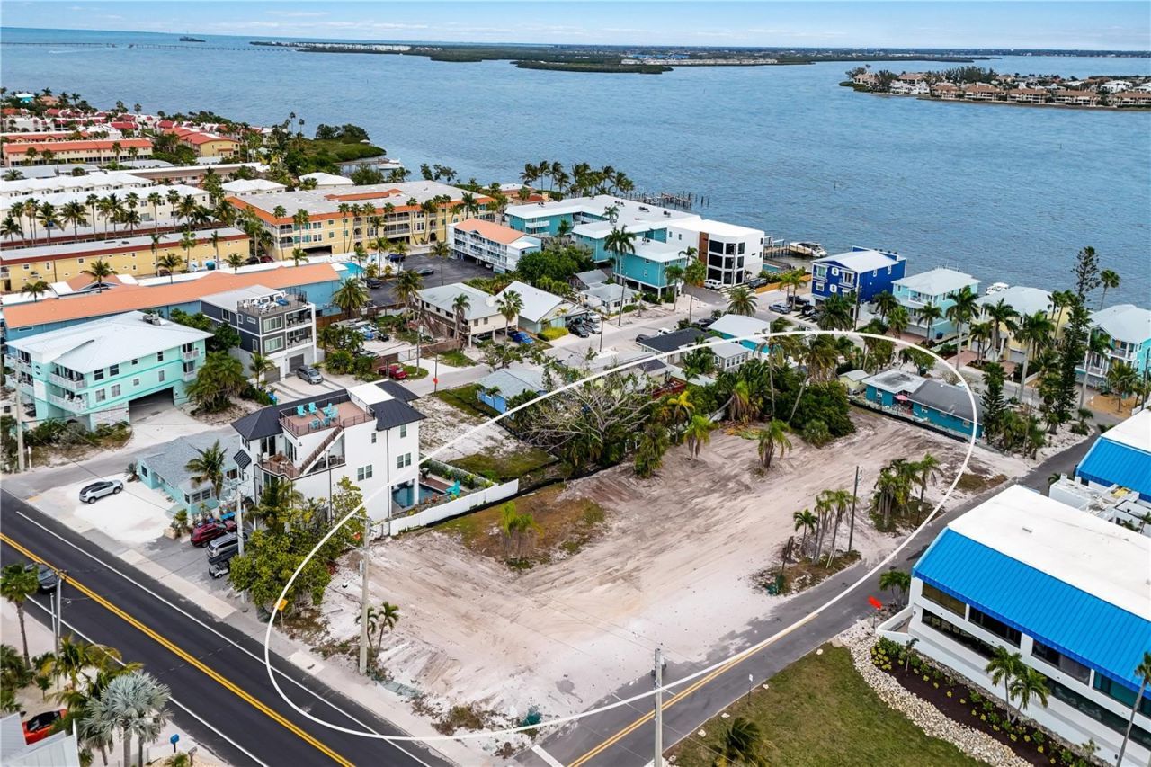 1101 Gulf Drive N, Bradenton Beach, FL 34217 Photo