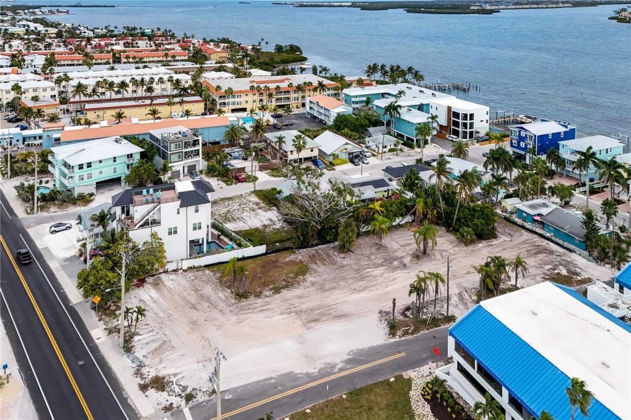 1101 Gulf Drive N, Bradenton Beach, FL 34217 Photo