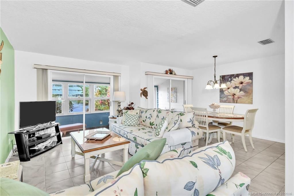 3294 NE Holly Creek Drive, Jensen Beach, FL 34957 Photo