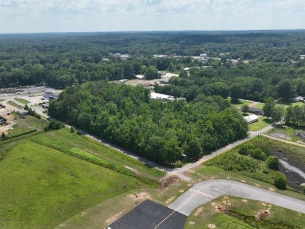 287 6th Street NE, Unit 2, Reform, AL 35481