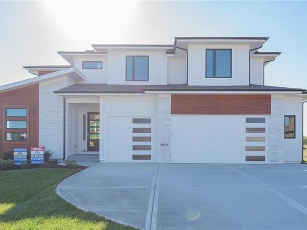 17144 W 164th Terrace, Olathe, KS 66062