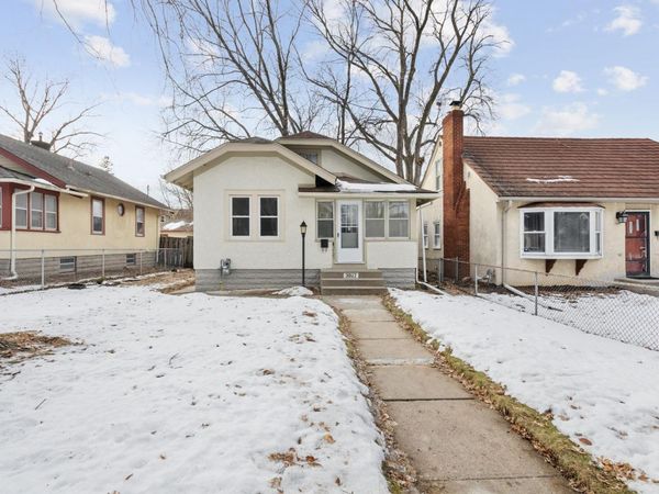 3927 Russell Avenue N, Minneapolis, MN 55412