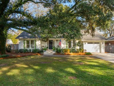 938 Sea Gull Drive, Mount Pleasant, SC 29464
