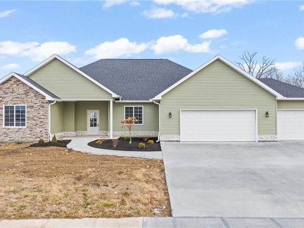 9907 Barnum Road, Piqua, OH 45356