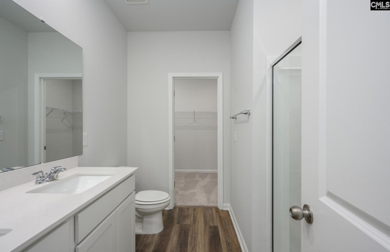 541 Carters Grove Lane  Photo 15