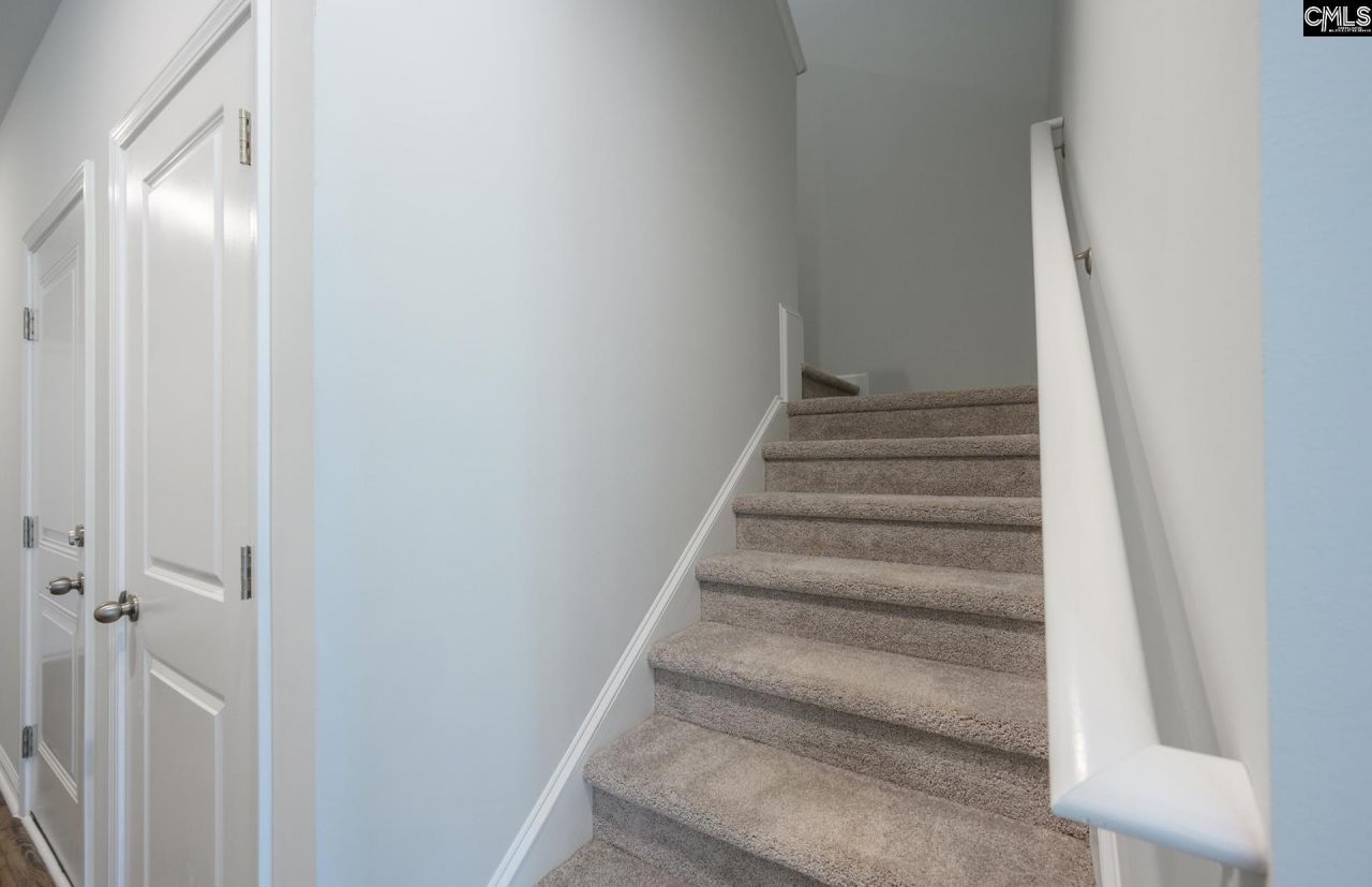 541 Carters Grove Lane  Photo 19