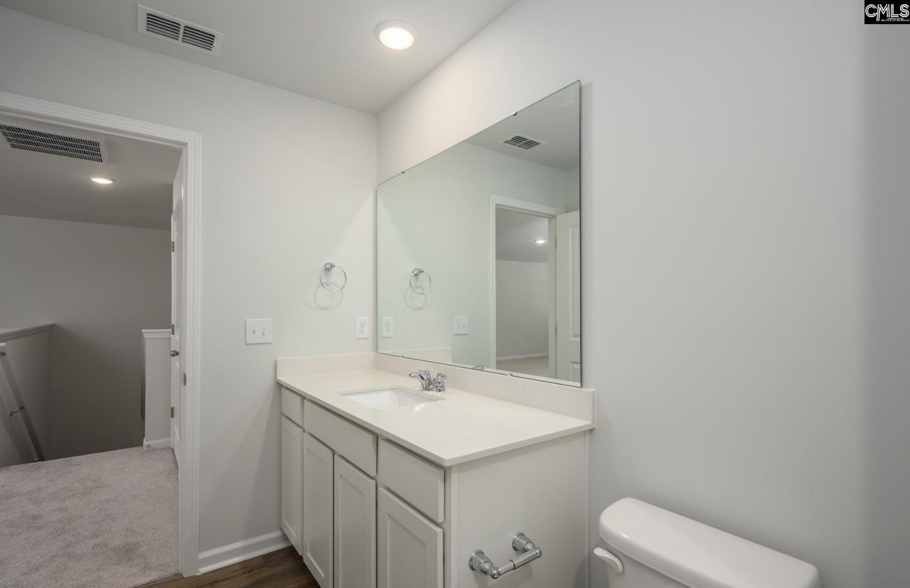 541 Carters Grove Lane  Photo 22