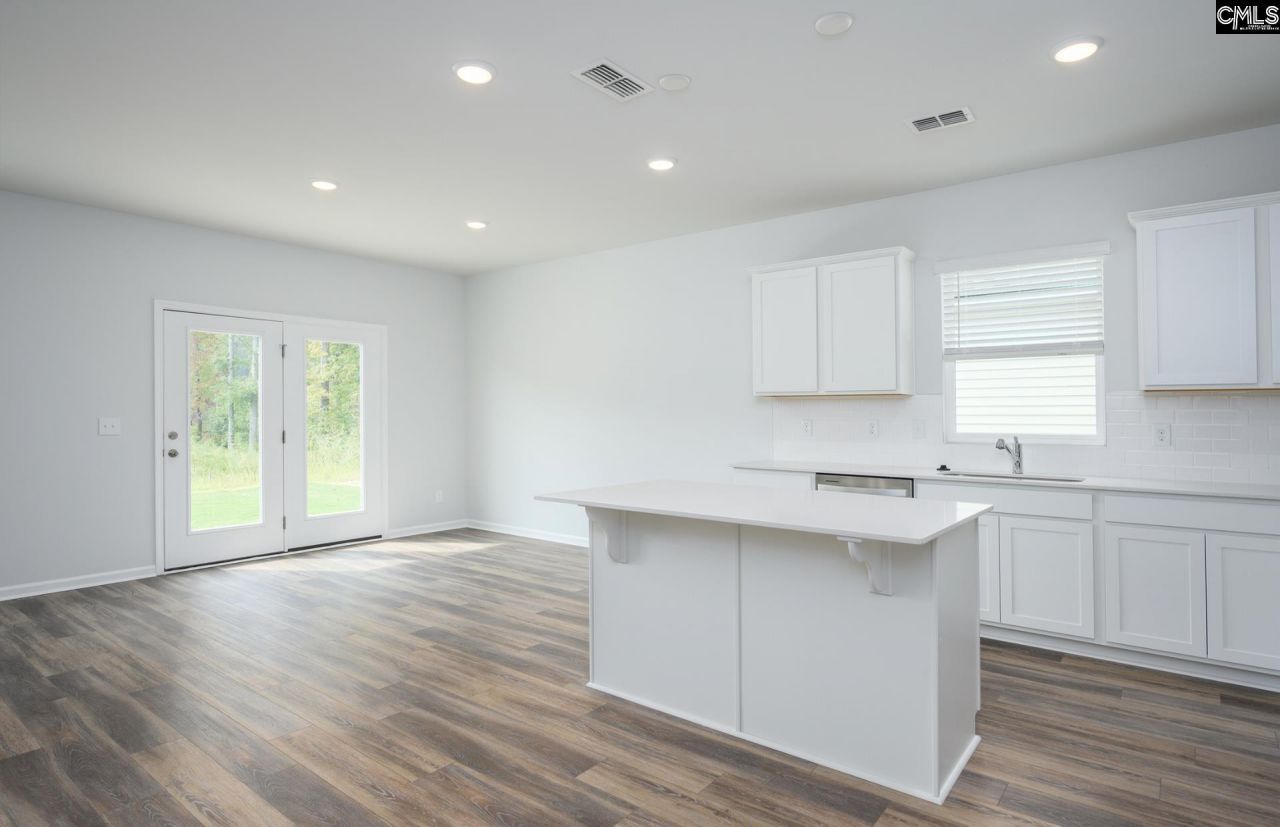 541 Carters Grove Lane  Photo 35