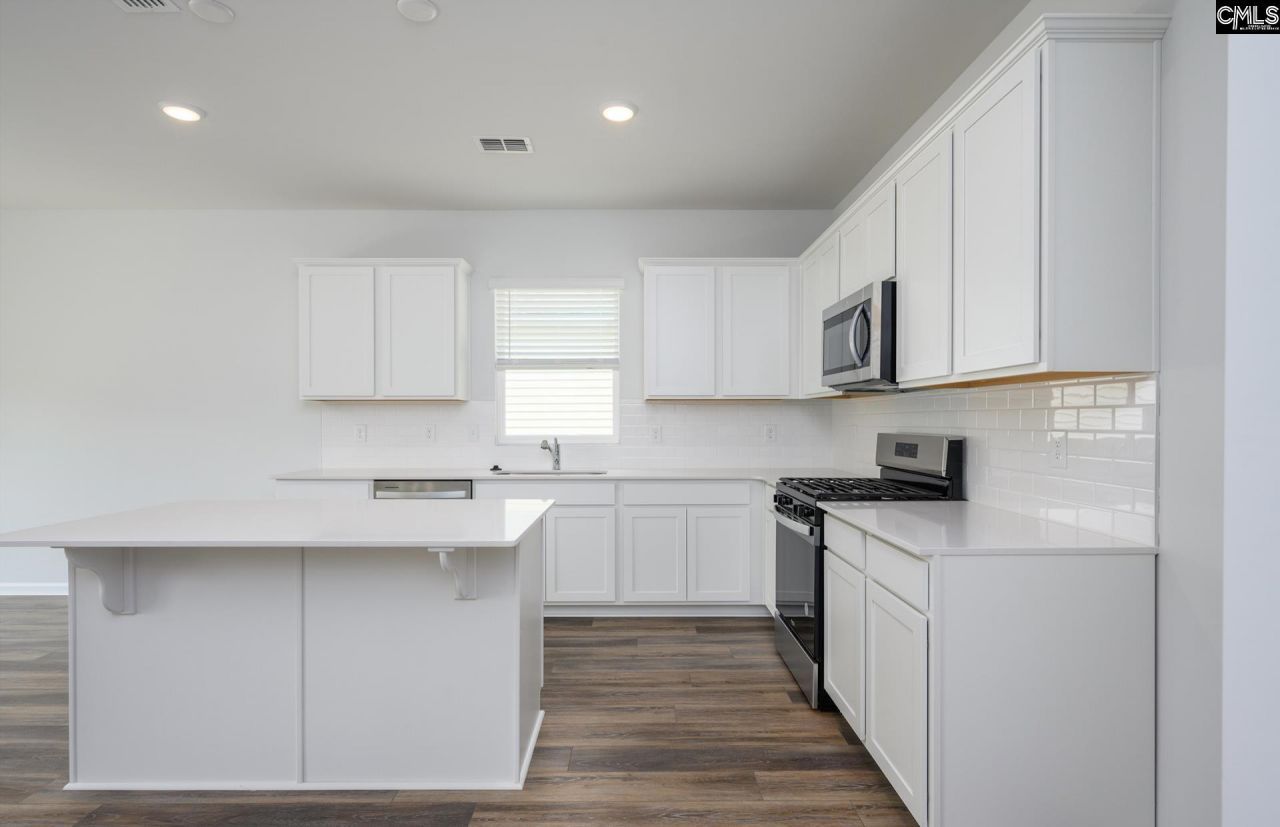 541 Carters Grove Lane  Photo 36