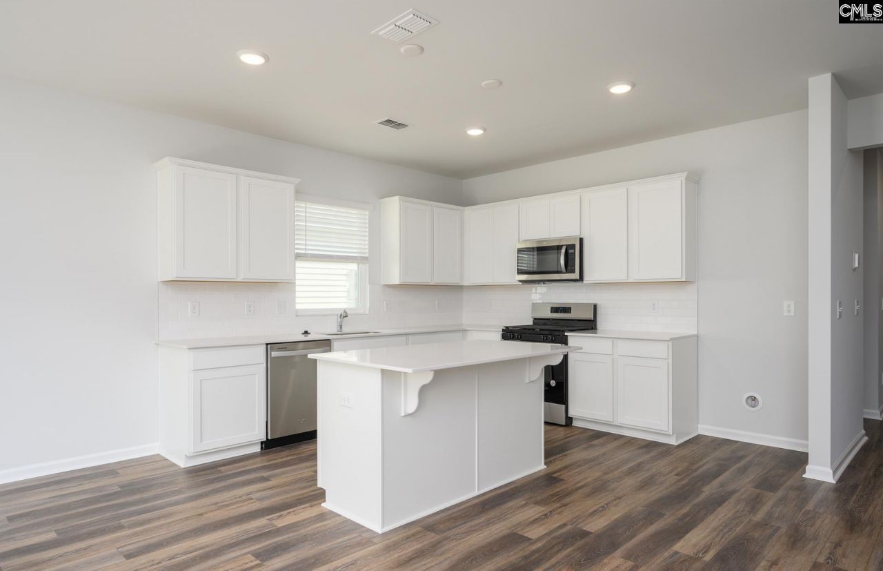 541 Carters Grove Lane  Photo 37