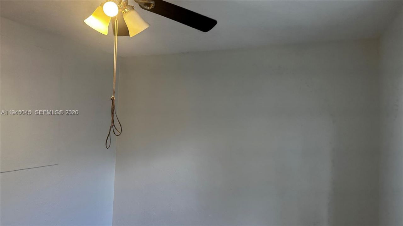 732 Moffett St, Unit 3, Hallandale Beach, FL 33009 Photo