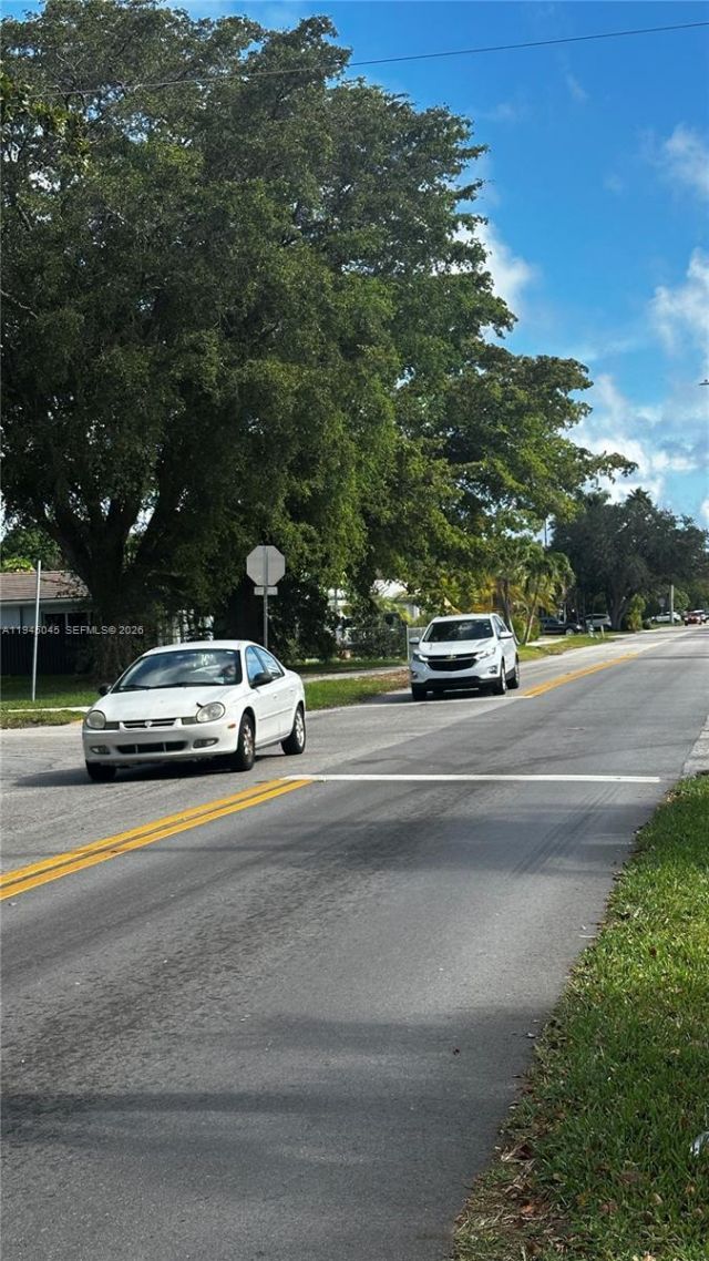 732 Moffett St, Unit 3, Hallandale Beach, FL 33009 Photo