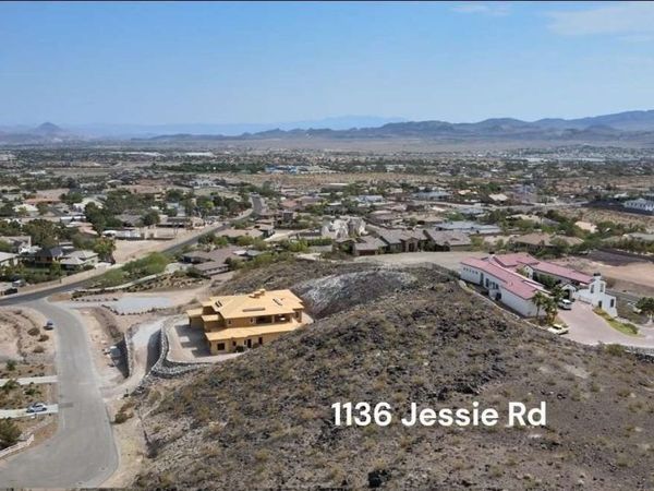 1136 Jessie Road, Henderson, NV 89002