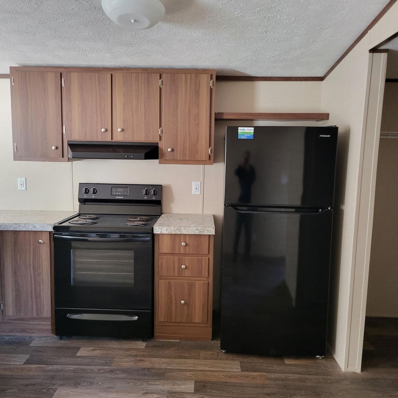 111 Pamela Avenue Photo 10