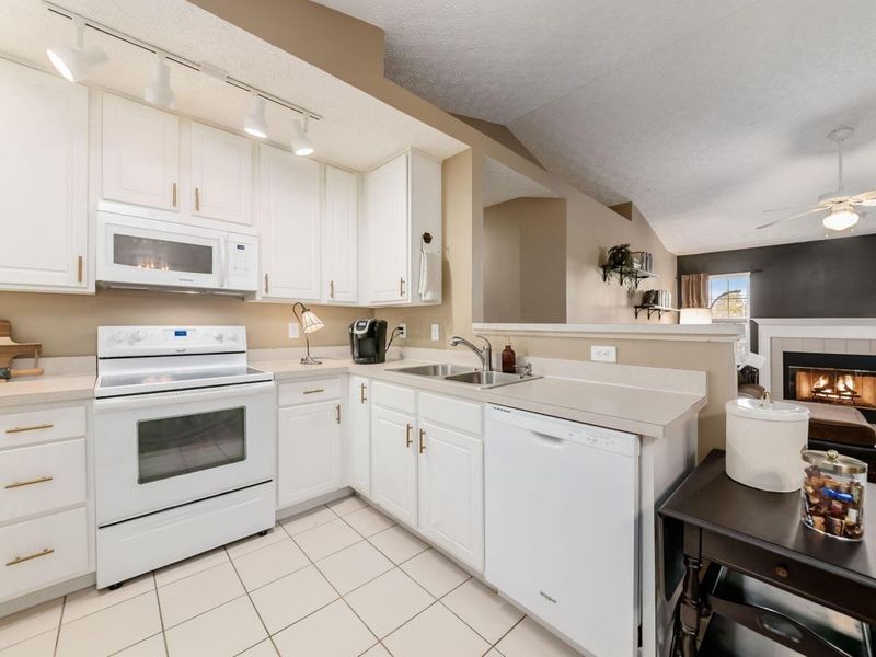 676 Wadebridge Drive, Unit 5A, Blacklick, OH 43004 Photo 18