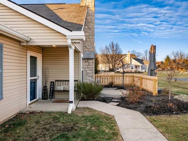 676 Wadebridge Drive, Unit 5A, Blacklick, OH 43004 Photo 3