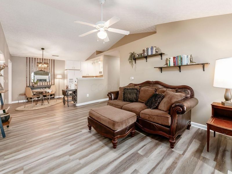 676 Wadebridge Drive, Unit 5A, Blacklick, OH 43004 Photo 9